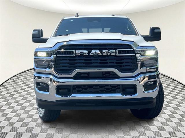 Photo of 2025 Bright White RAM 2500