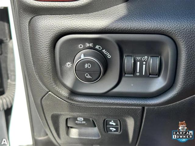 Photo of 2025 Bright White Clearcoat RAM 1500