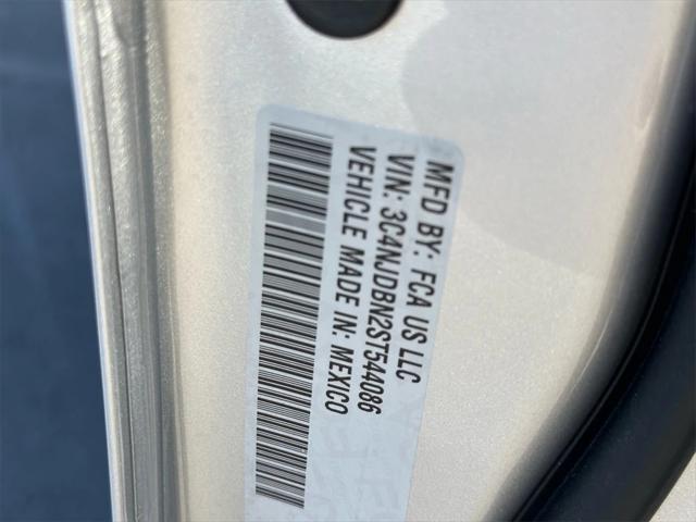Photo of 2025 Silver Zynith Metallic Clearcoat Jeep Compass