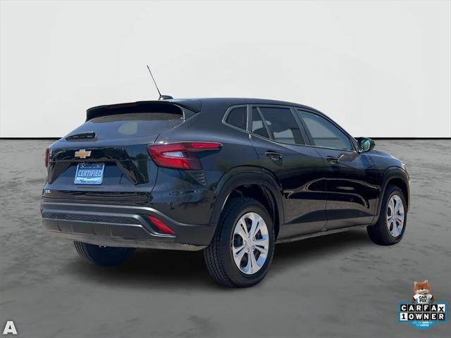 Photo of 2024 Mosaic Black Metallic Chevrolet Trax
