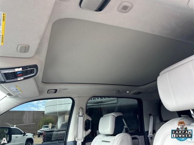 Photo of 2025 Bright White Clearcoat RAM 1500