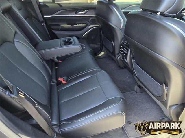 Photo of 2025 Baltic Gray Jeep Grand Cherokee