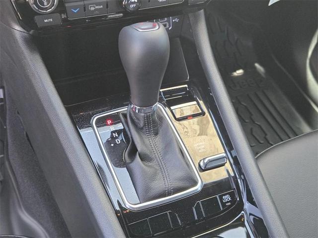 Photo of 2025 Hydro Blue Pearlcoat Jeep Compass