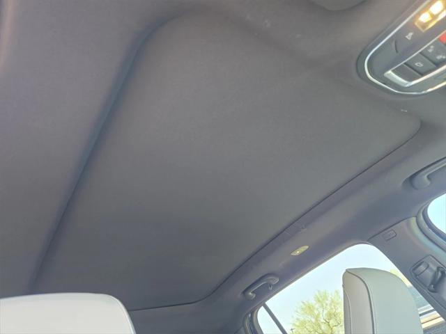 Photo of 2025 Fathom Blue Pearlcoat Jeep Wagoneer S