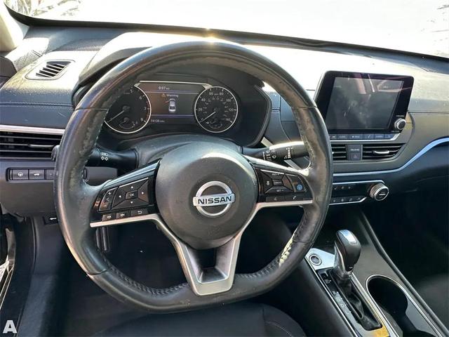 Photo of 2019 Storm Blue Metallic Nissan Altima