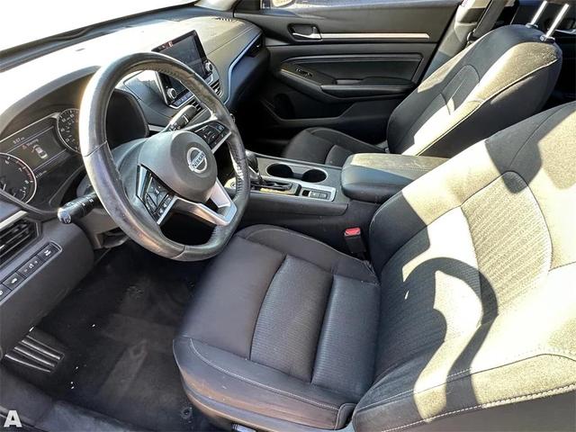 Photo of 2019 Storm Blue Metallic Nissan Altima