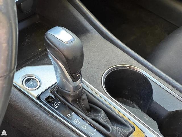 Photo of 2019 Storm Blue Metallic Nissan Altima