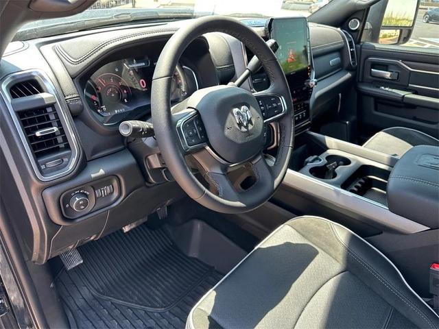Photo of 2026 Diamond Black Crystal Pearlcoat RAM 2500