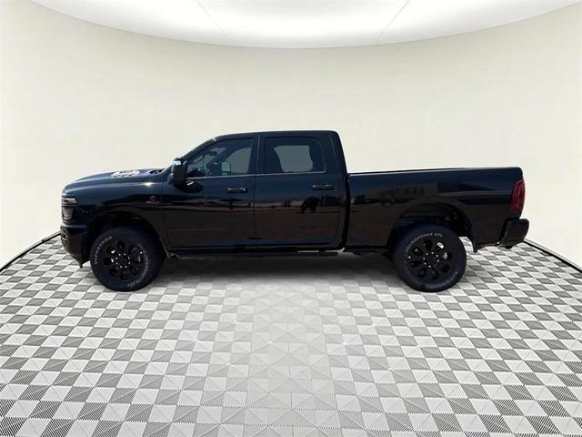 Photo of 2026 Diamond Black Crystal Pearlcoat RAM 2500