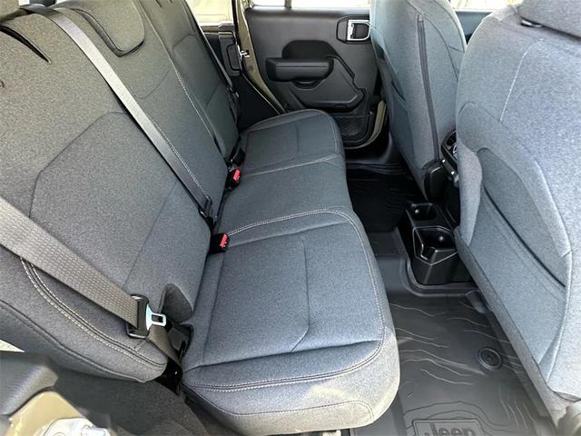 Photo of 2025 41 Jeep Wrangler