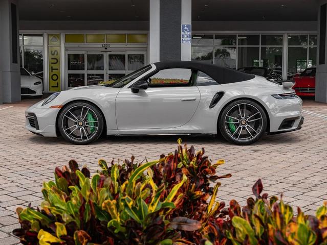 Photo of 2022 Chalk Porsche 911