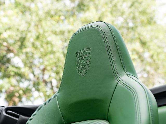 Photo of 2022 Chalk Porsche 911
