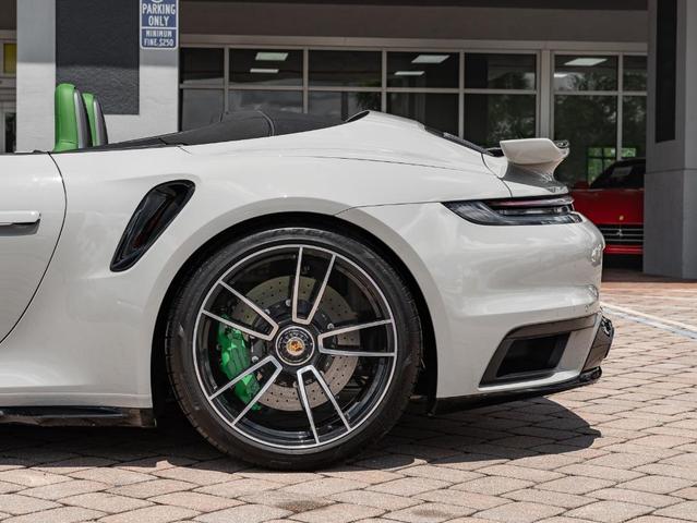 Photo of 2022 Chalk Porsche 911