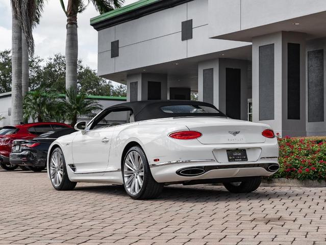 Photo of 2022 Glacier White Bentley Continental GT