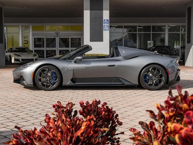 Photo of 2023 Grigio Maserati MC20