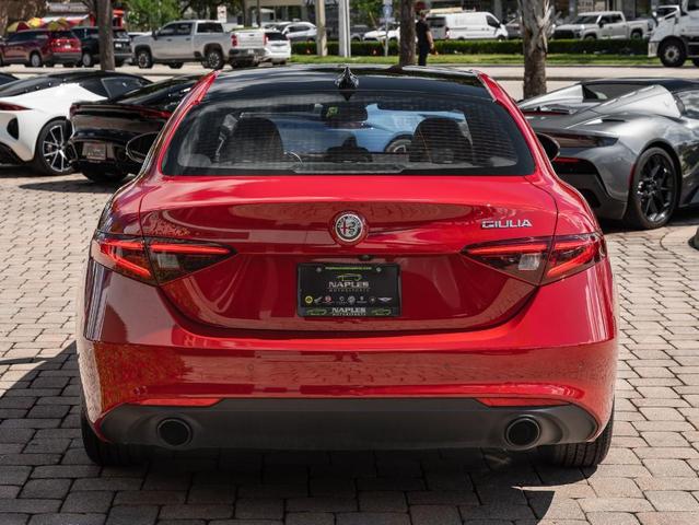 Photo of 2023 Red Alfa Romeo Giulia