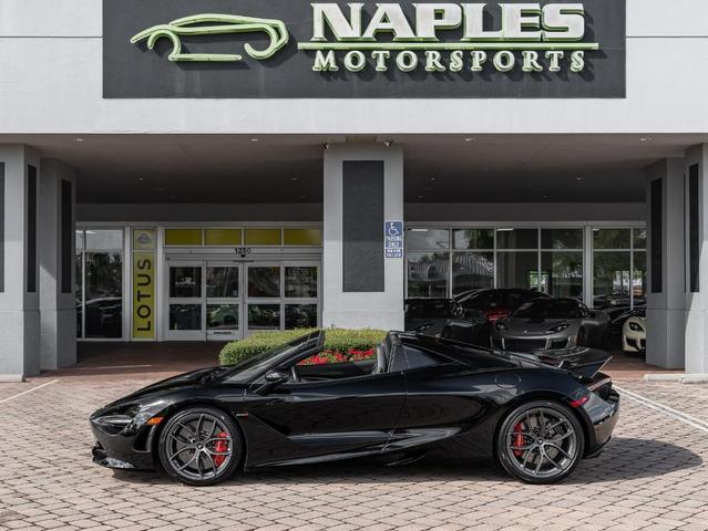 Photo of 2020 Onyx Black McLaren 720S