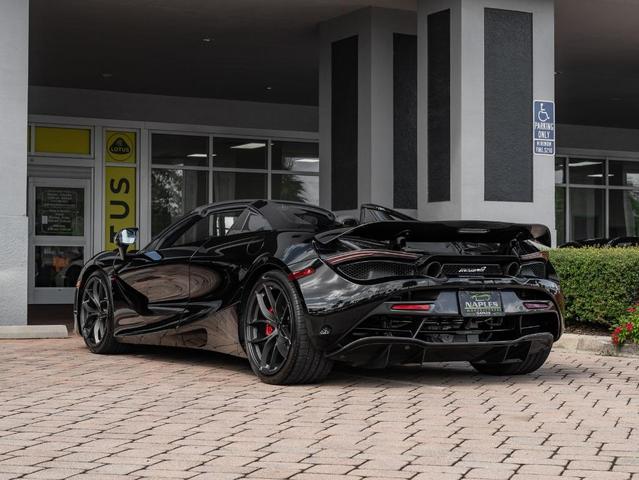 Photo of 2020 Onyx Black McLaren 720S