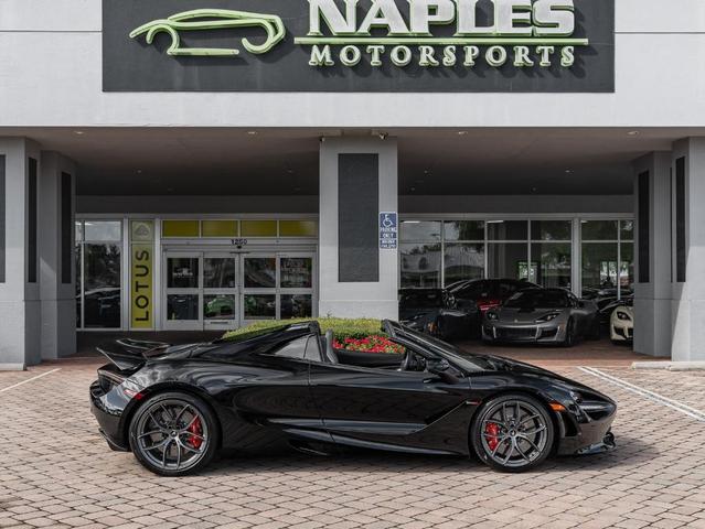 Photo of 2020 Onyx Black McLaren 720S