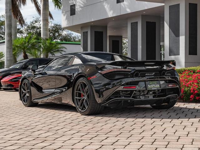 Photo of 2020 Onyx Black McLaren 720S