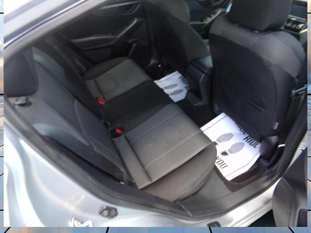 Photo of 2017 Ice Silver Metallic Subaru Impreza