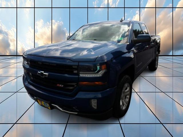 Photo of 2017 Blue Chevrolet Silverado 1500