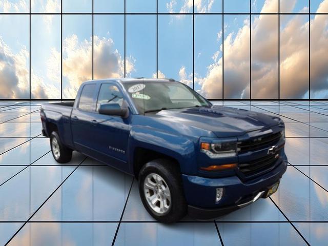 Photo of 2017 Blue Chevrolet Silverado 1500