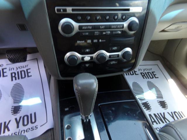 Photo of 2009 Navy Blue Metallic Nissan Maxima