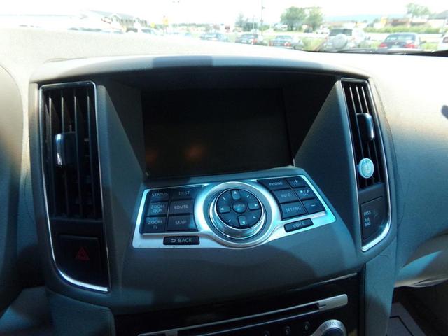 Photo of 2009 Navy Blue Metallic Nissan Maxima