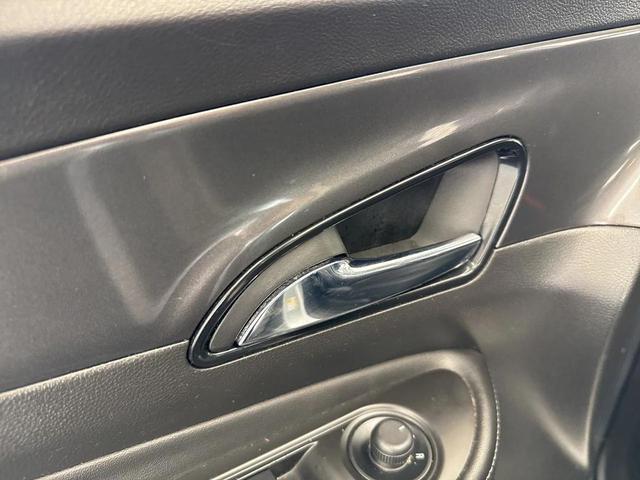 Photo of 2018 Quicksilver Metallic Buick Encore