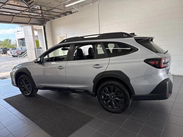 Photo of 2023 Ice Silver Metallic Subaru Outback