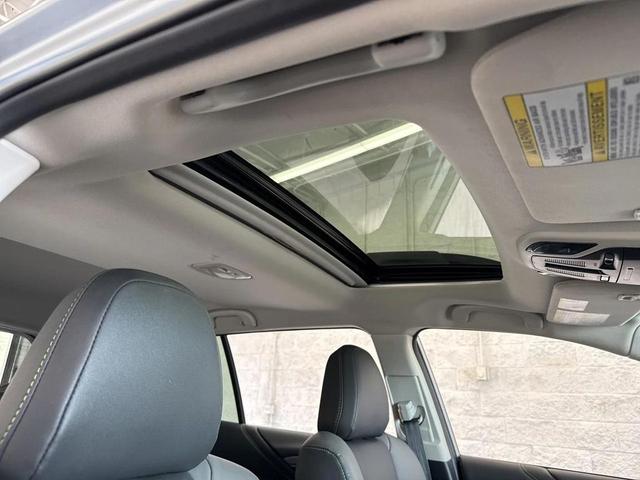Photo of 2023 Ice Silver Metallic Subaru Outback