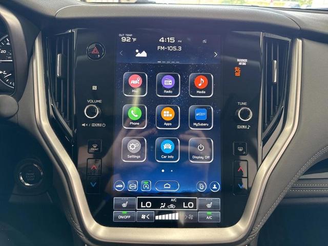 Photo of 2023 Ice Silver Metallic Subaru Outback