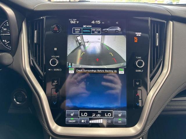 Photo of 2023 Ice Silver Metallic Subaru Outback