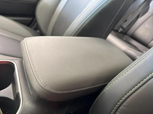 Photo of 2023 Ice Silver Metallic Subaru Outback