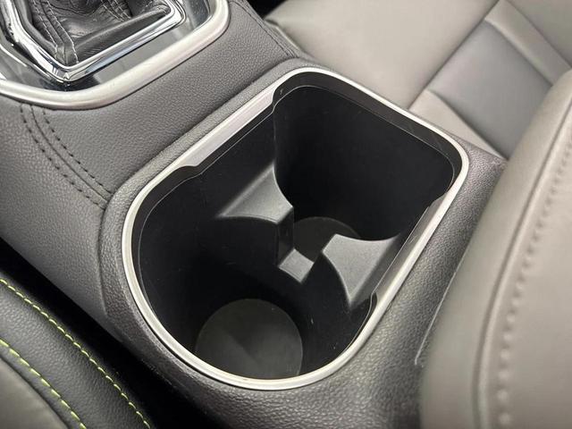 Photo of 2023 Ice Silver Metallic Subaru Outback