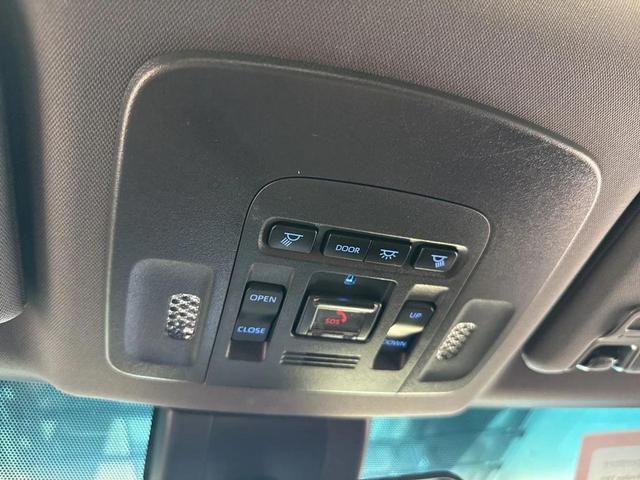 Photo of 2021 Midnight Black Metallic Toyota Avalon