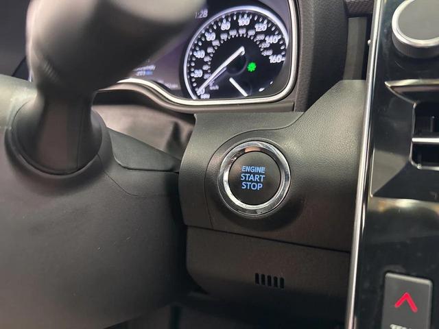 Photo of 2021 Midnight Black Metallic Toyota Avalon