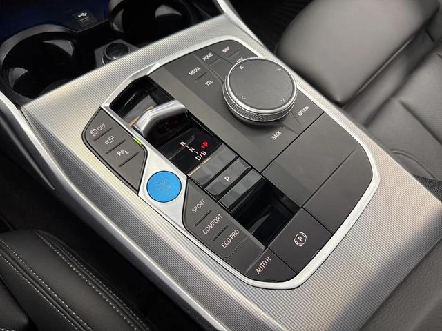 Photo of 2024 Black Sapphire Metallic BMW i4 Gran Coupe