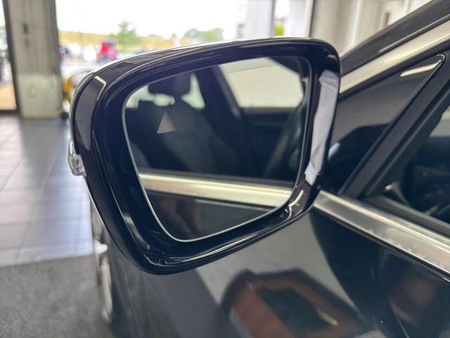 Photo of 2024 Black Sapphire Metallic BMW i4 Gran Coupe