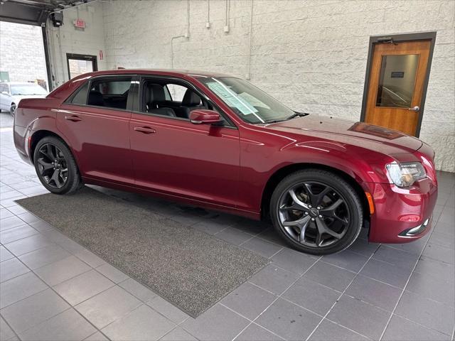 2023 Chrysler 300