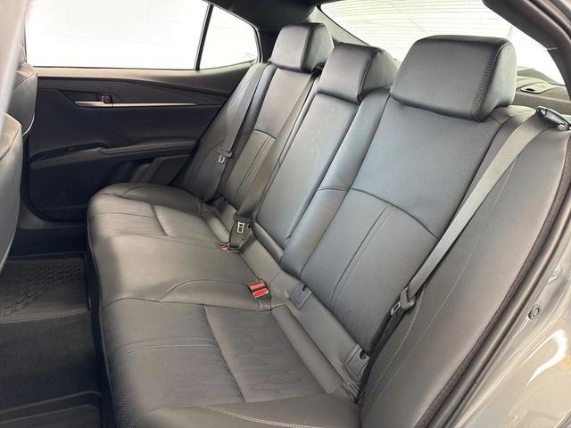 Photo of 2025 Heavy Metal/Midnight Black Metallic Toyota Camry