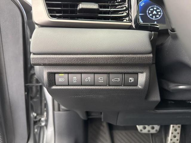 Photo of 2025 Heavy Metal/Midnight Black Metallic Toyota Camry