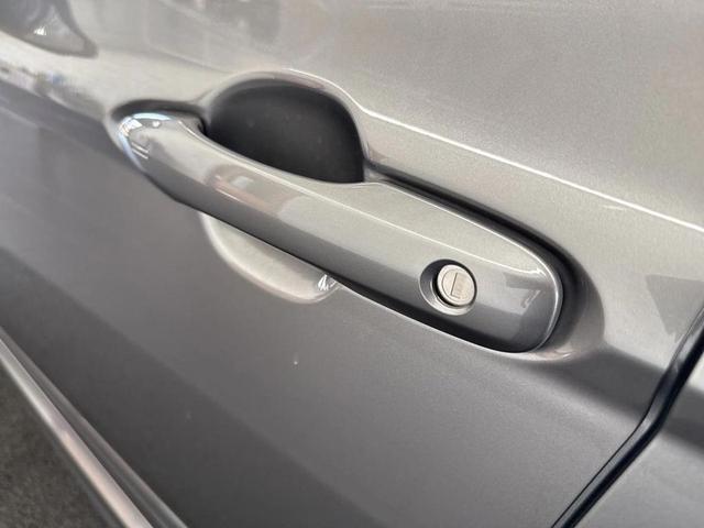 Photo of 2025 Heavy Metal/Midnight Black Metallic Toyota Camry