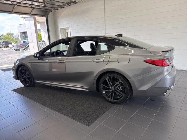 Photo of 2025 Heavy Metal/Midnight Black Metallic Toyota Camry