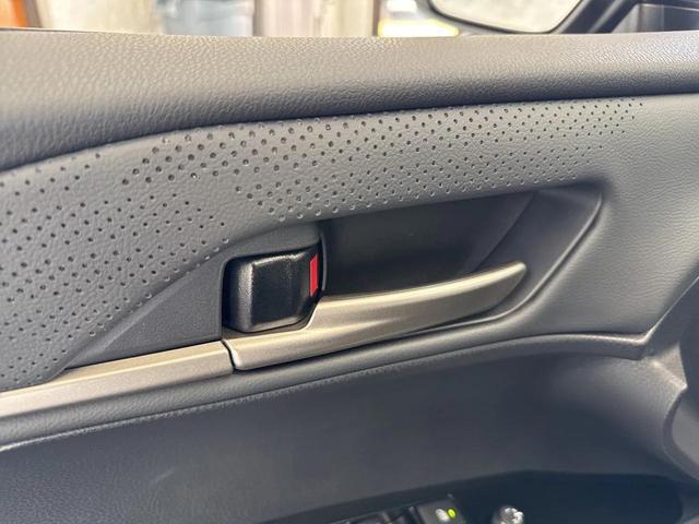 Photo of 2025 Heavy Metal/Midnight Black Metallic Toyota Camry