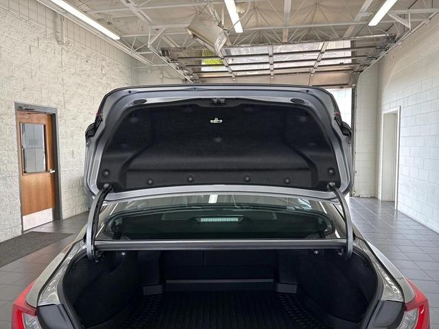 Photo of 2025 Heavy Metal/Midnight Black Metallic Toyota Camry