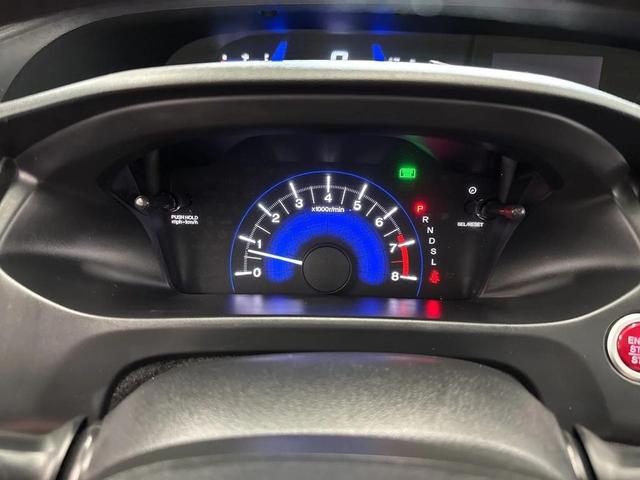 Photo of 2014 Taffeta White Honda Civic