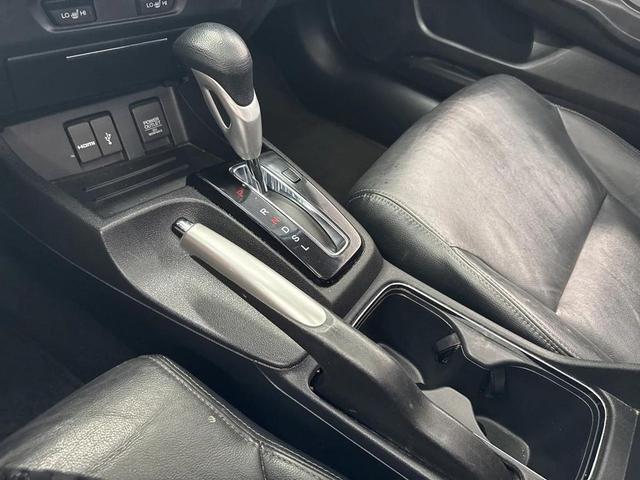 Photo of 2014 Taffeta White Honda Civic