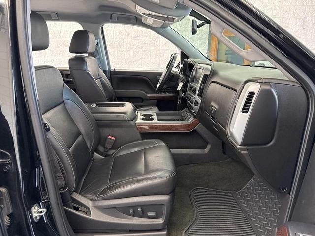 Photo of 2017 Onyx Black GMC Sierra 1500